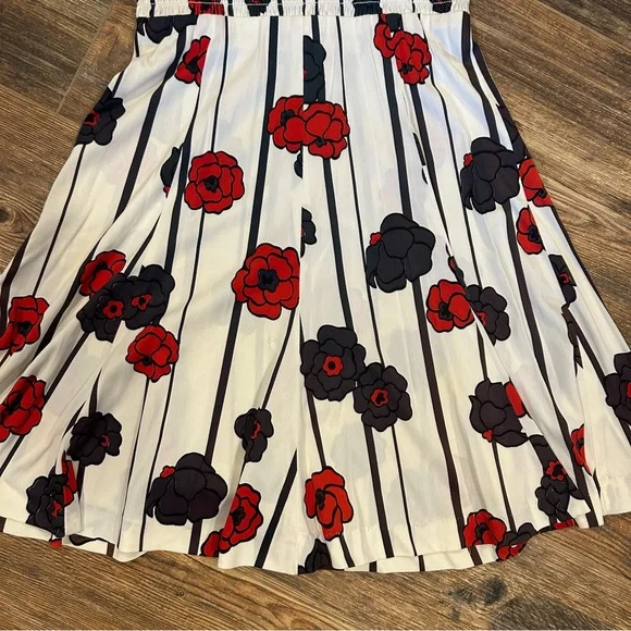 Vintage-Inspired Floral Midi Dress (2000s) - Picture 3 of 7